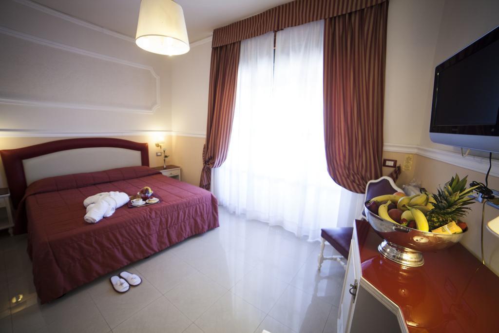 Hotel Gran Duca Livorno Exteriör bild